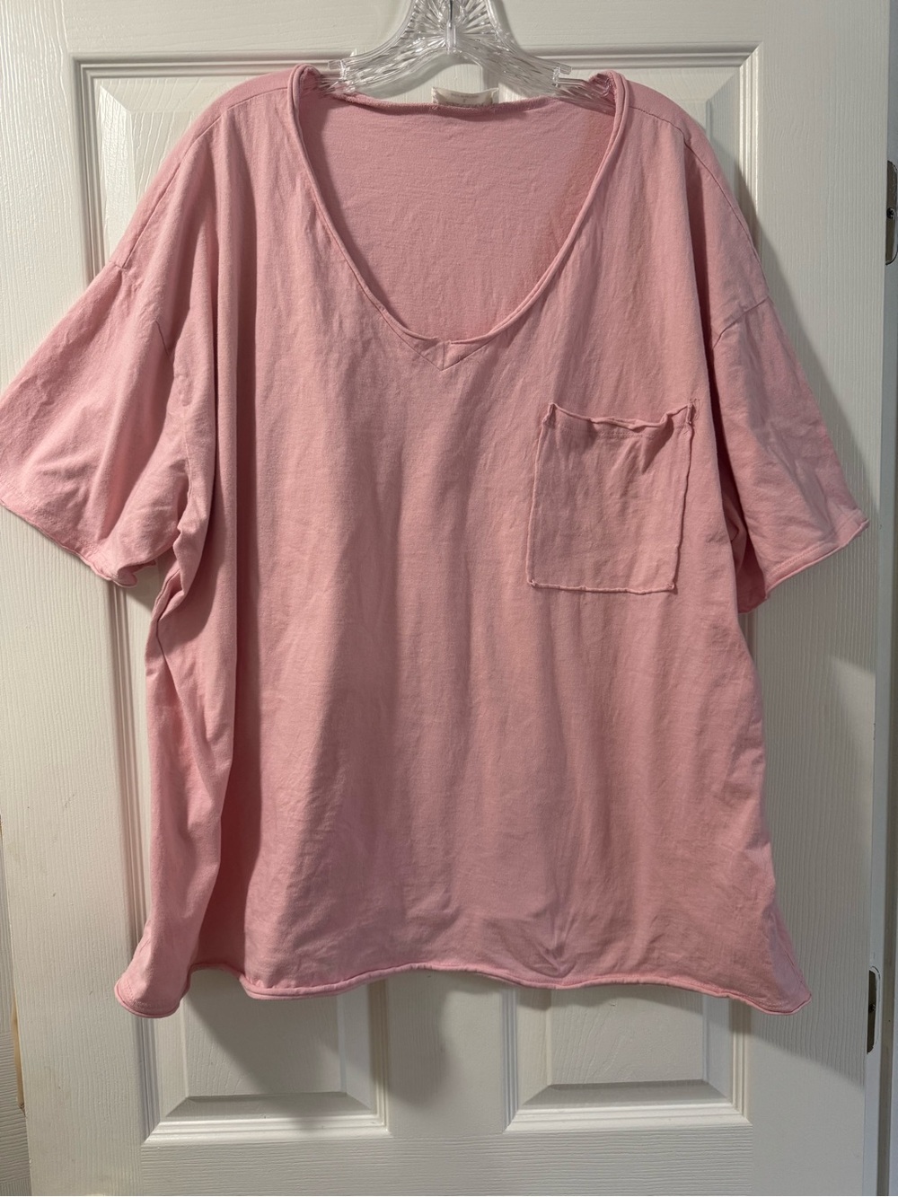 Zenana Outfitters Light Pink Crewneck Tee